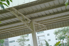 輕鋼結(jié)構(gòu)雨棚