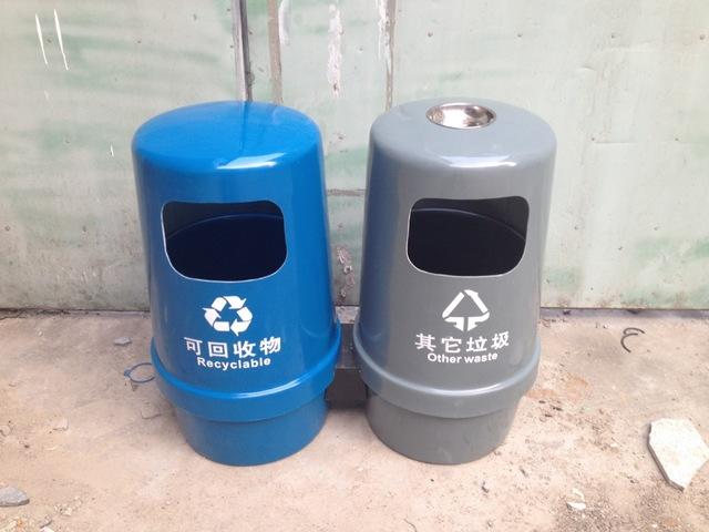 玻璃鋼垃圾桶