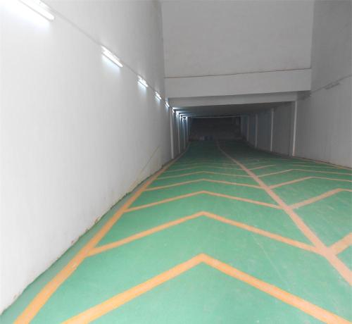 車(chē)庫(kù)耐磨地面